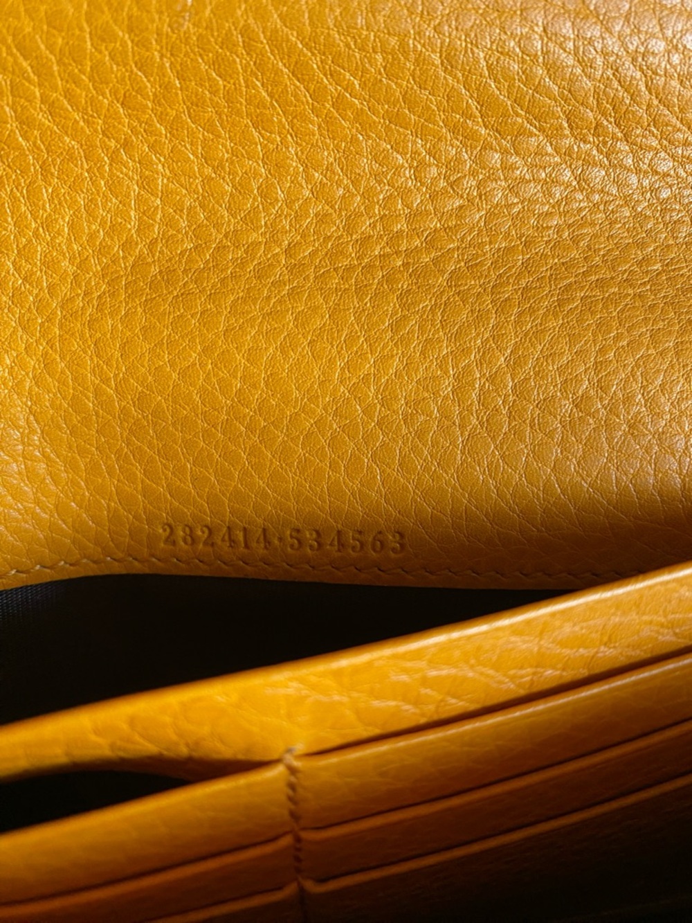 Authentic Golden Gucci Bifold wallet - Picture 7 of 7